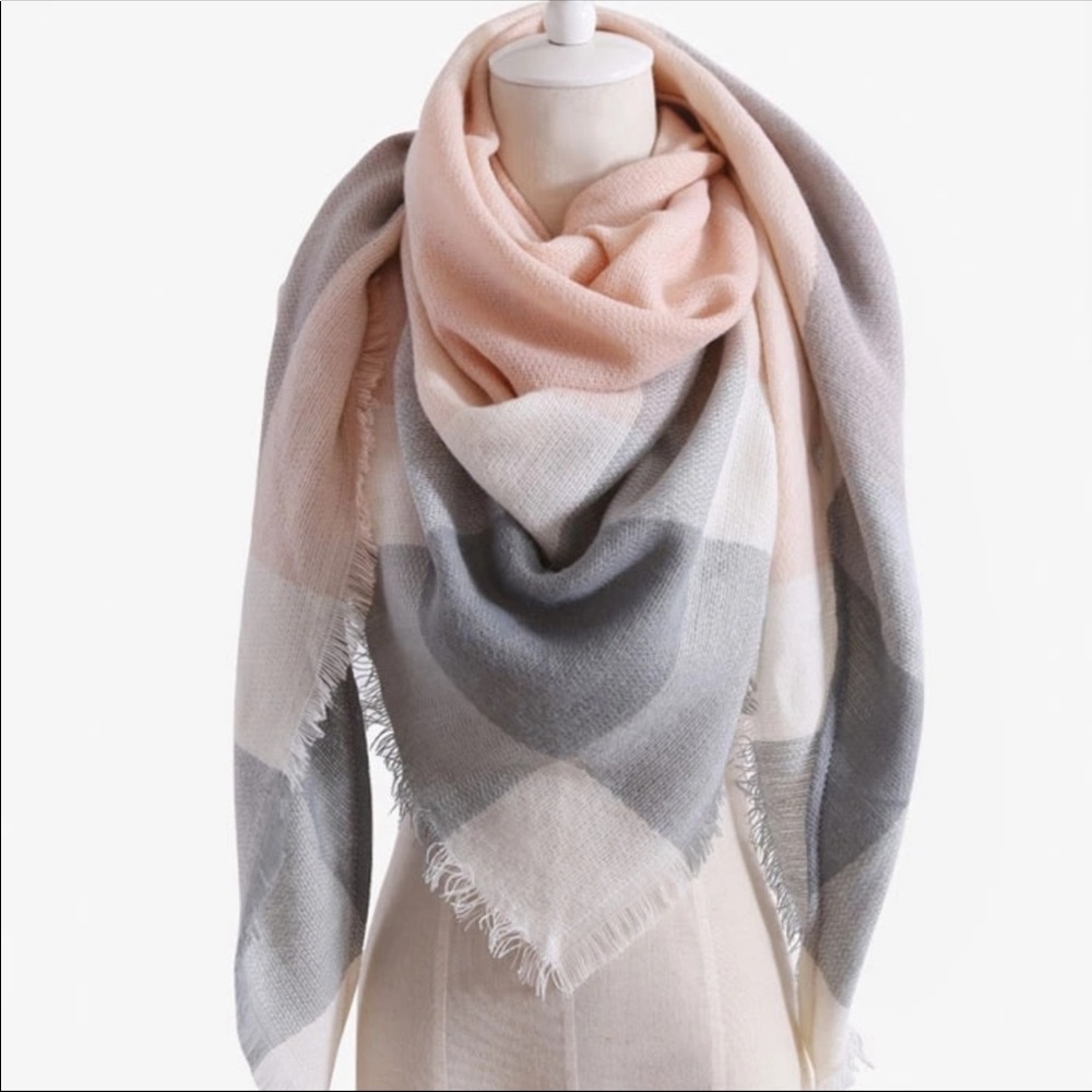 Cashmere Triangle Scarf